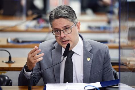 Alessandro Vieira Pede Ao Stf Que Bolsonaro Divulgue Or Amento Secreto