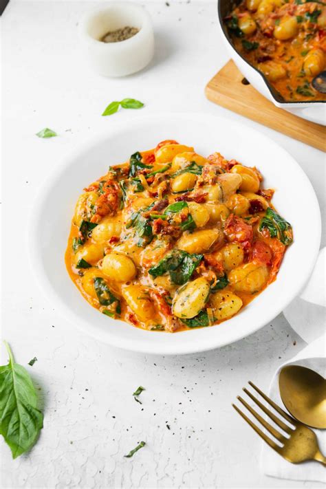 Sage And Brown Butter Gnocchi 10 Minute Recipe Oh Sweet Basil