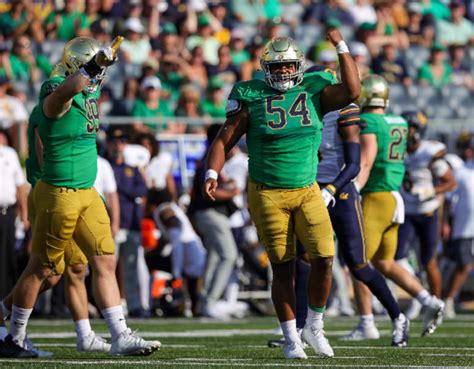 Notebook Notre Dame Dt Jacob Lacey Leaves Program To Seek Transfer