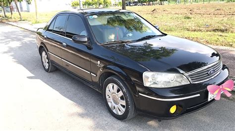 Thông tin đánh giá chi tiết về dòng xe Ford Laser 2005