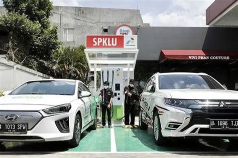 Daftar Lengkap Lokasi Spklu Tempat Charging Mobil Listrik Yang Ada Di