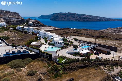 Oia Sunset Villas in Oia, Santorini | Greeka