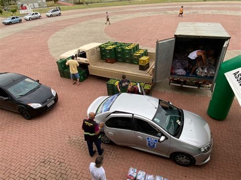 Assistência Social De Criciúma Entrega Alimentos Para Instituições