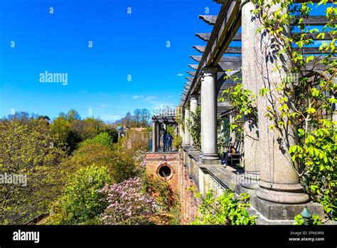 Hampstead Heath Pergola And Hill Gardens North London Uk Stock Photo