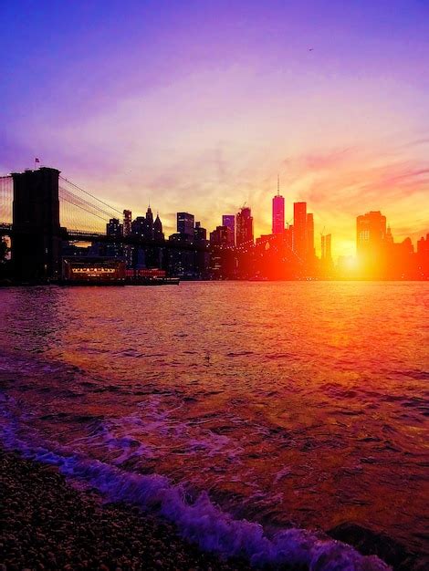 P R Do Sol Em Brooklyn Nova York Foto Premium