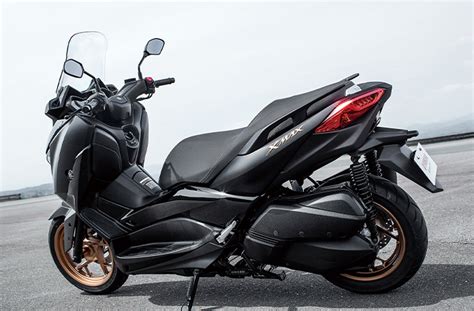 Jepun Lancar Yamaha Xmax Facelift Dengan Warna Baharu Harga