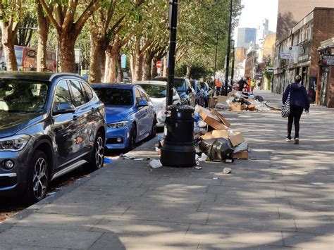 Piles Of Rubbish To Be Cleared As Tower Hamlets Strike Ends With Pay