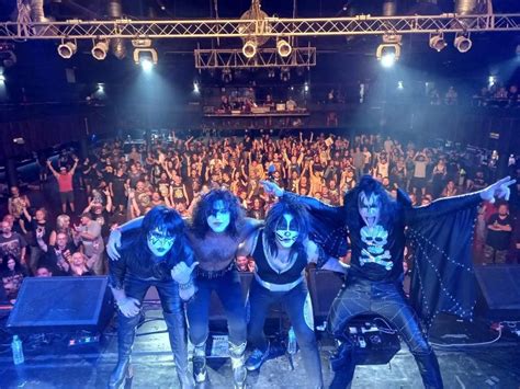 Noche De Hard Rock En Club Re Bandas Tributo A Kiss Y Ac Dc Info Quilmes