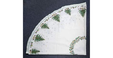 Happy Holidays 70 Round Tablecloth By Nikko Replacements Ltd