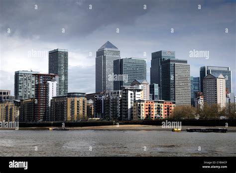 Canary Wharf With River Thames In Foreground East London Stock Photo