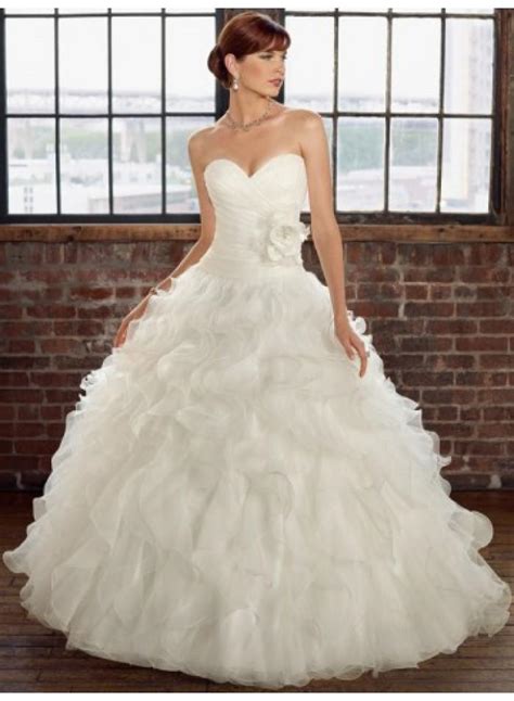 Ball Gown Sweetheart Wave Ruching Organza Wedding Dresses We4467