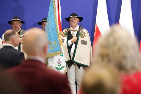 Uroczyste Przekazanie Orderu Or A Bia Ego Nadanego Po Miertnie Ks