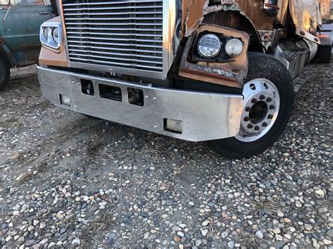 2016 Freightliner Coronado 122 Sd Front Bumper For A Freightliner 122sd