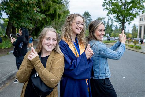 Commencement Photos Edmonds College