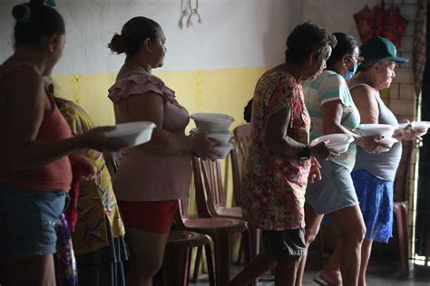 Cozinhas Comunit Rias Como Organiza Es Civis Inspiram Pol Ticas