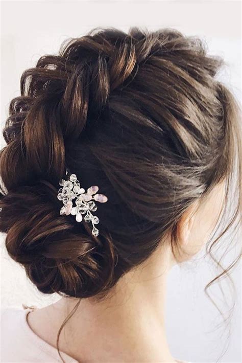 25 Irresistible Braided Wedding Hair Looks