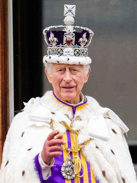 King Charles Pokes Fun At His Viral Sausage Fingers During Coronation