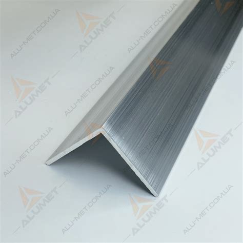 Купить Уголок алюминиевый 50х50х2 мм без покрытия в Киеве, Украина| АЛЮМЕТ