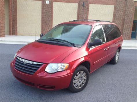 Buy Used 2005 Chrysler Townandcountry Lx7 Passautocdloadedgreat Van