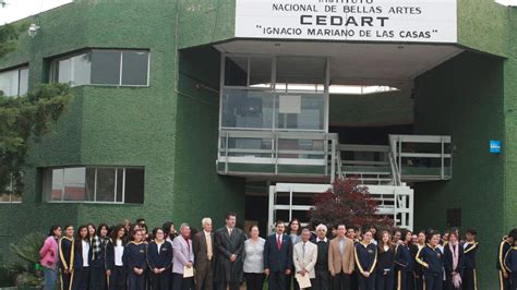 Preside Secretario de Educación de Querétaro honores a la bander