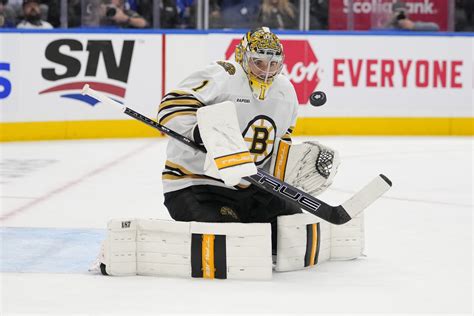 Bruins Need Jeremy Swayman To Heat Up Boston Bruins News Analysis