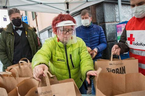 Nwt Stadsmissionen Skänkte 100 Matkassar Till Behövande