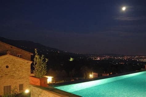 Hotel A Borgo A Mozzano Italia Vicino Ponte Del Diavolo O Della