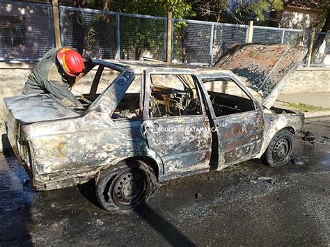 Incendio Devora Un Autom Vil En La Ciudad Capital