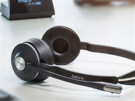 Jabra Engage 75 Wireless Office Headset Has A Noise Canceling Mic For Clear Calls Gadget Flow