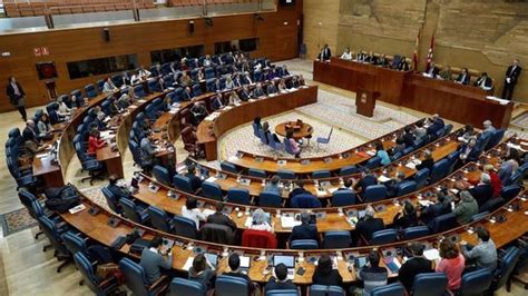 Cuándo se constituyen la Asamblea de Madrid y los ayuntamientos