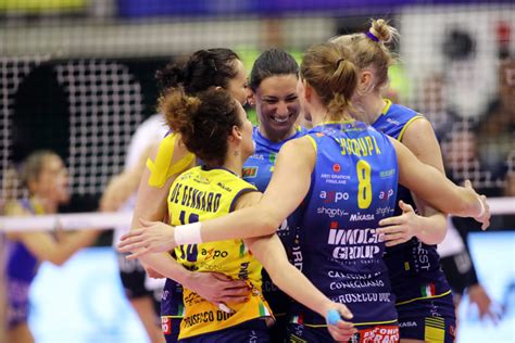 Pallavolo Cev Champions League Sconfitta Indolore A Kazan Per L Imoco