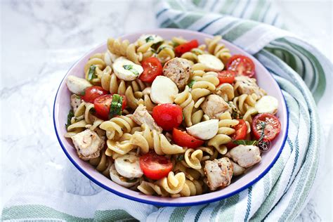 Chicken Caprese Pasta Salad The Salty Pot