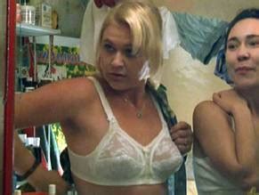 LISA LINDGREN Nude AZNude