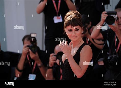 L Actrice Espagnole Penelope Cruz Au Festival International Du Film De