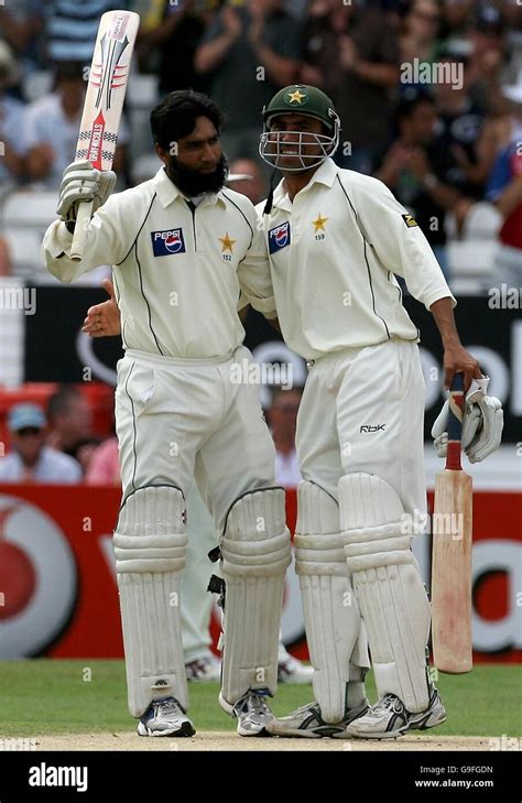 Pakistans Mohammad Yousuf Celebrates His Century Against England With