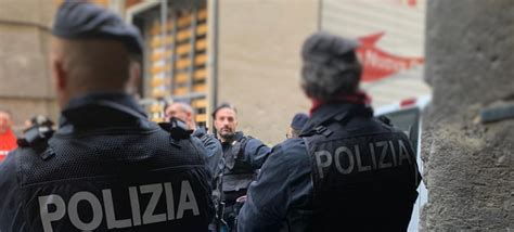 Napoli Al Via Il Sequestro In Via Egiziaca A Pizzofalcone