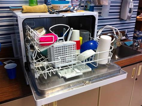 How To Clean Your Dishwasher In 7 Simple Steps Solid Guides