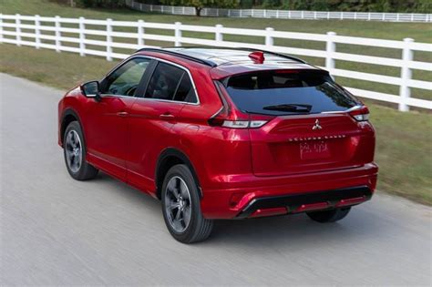 2023 Mitsubishi Eclipse Cross Pictures 58 Photos Edmunds