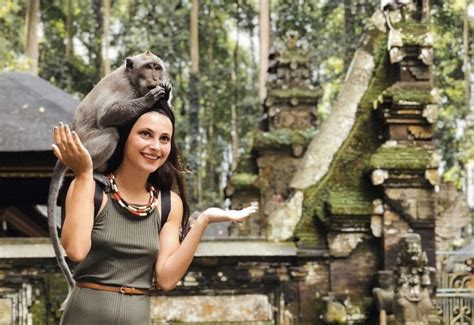 Ubud Sacred Monkey Forest Sanctuary Ticket And Guided Tour