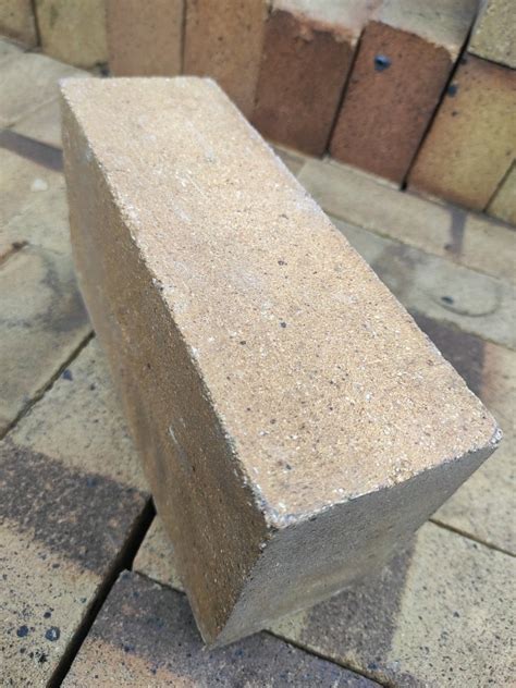 rectangular side arch brick