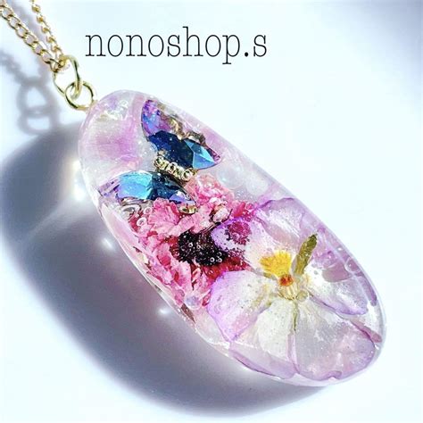 ハンドメイド レジン ネックレス レジンアクセサリー お花 ドライフラワー メルカリ