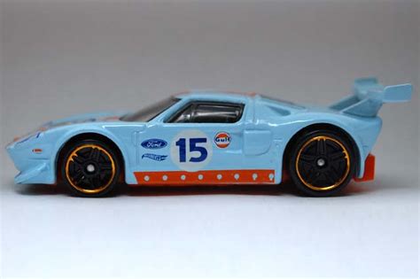 ホットウィールのFORD GTのレビューガルフカラーがいい感じのスポーツカー DHR78 Hot Wheels 情報まとめ ホットウィール にわかマニア
