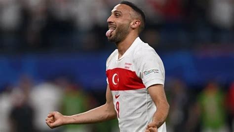 Fenerbahçe Cenk Tosun transferini açıkladı