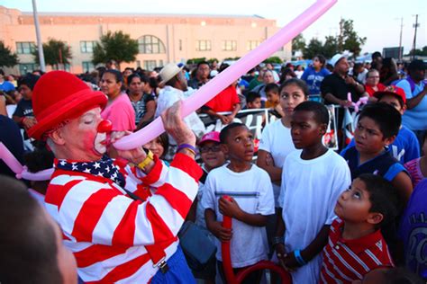 Mayors Back To School Fair Dallas Dallas Observer The Leading