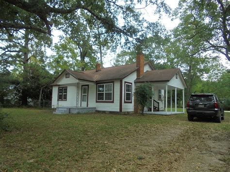 1646 N Union Ave Ozark Al 36360 Zillow