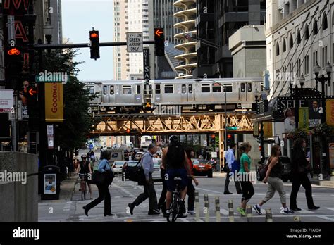 The Cta El Train Elevated Subway Train Traveling Down Wabash Avenue