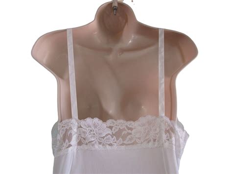 Vintage Gossard Artemis Lace Trim Full Slip Ladies 38… Gem