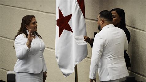 Dana Castañeda Logra Los Votos Para Presidir La Asamblea Nacional En