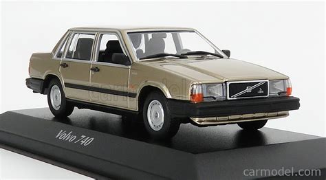 MINICHAMPS 940171702 Scale 1 43 VOLVO 740 GL 1986 GOLD MET