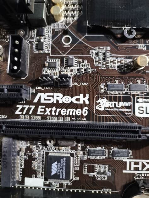 Yahooオークション Asrock Z77 Extreme6 Lga1155 Z77 Atx マザー